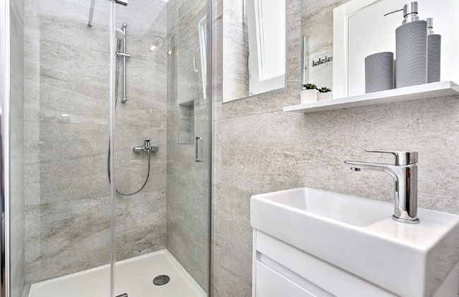 Modern Villa With Private Hydromassage Pool - Foto 16