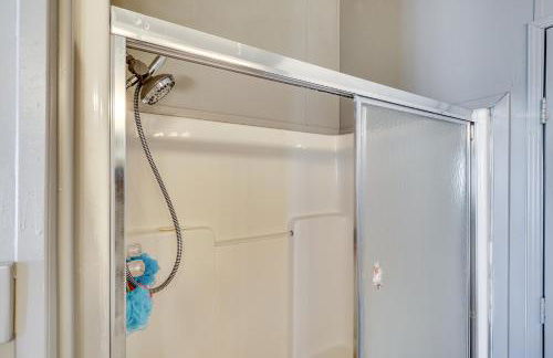 Golf, Fish and Unwind! Group Getaway in Fort Mohave - Foto 15