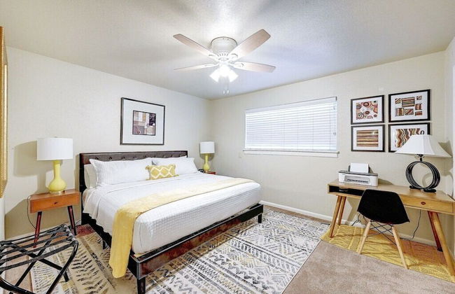 Centrally Located in Historic Tarrytown - Photo 3