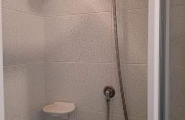 Bright and Panoramic Two-room Apartment - Foto 18