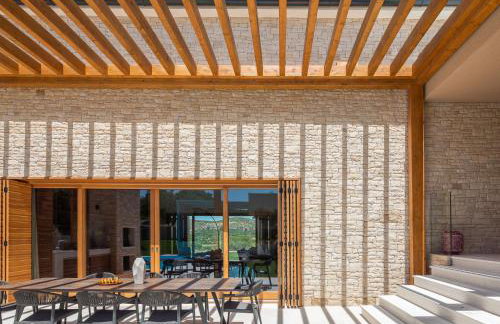 Luxury Villa Silence with Heated Pool - Photo 24