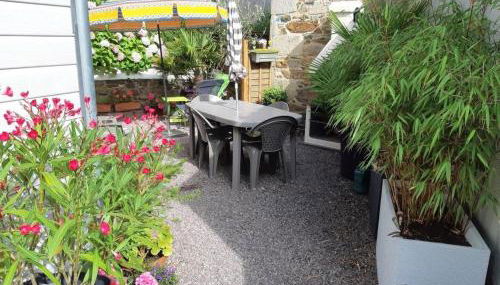 Maison de pêcheur rénovée avec cour et wifi, à 100m du port de Perros-Guirec - FR-1-368-264 - Photo 4