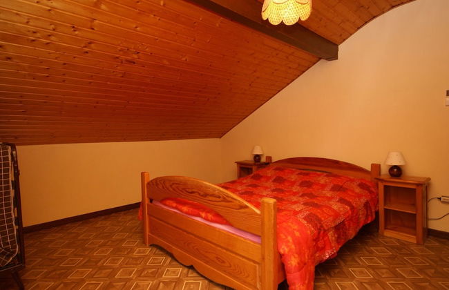 Elegant Chalet in Gerbepal in Cosy Environment - Photo 7