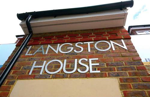 Langston House: 2 Bed, 2 Bath Luxury Apartment - Foto 8