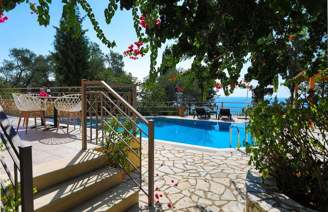 Villa Aloni in Paxi With 2 Bedrooms and 3 Bathrooms - Photo 45