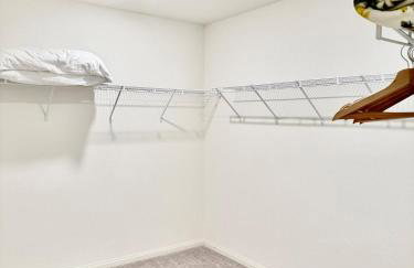 5BD, 4BA and Near Strip - name Apple - Foto 6