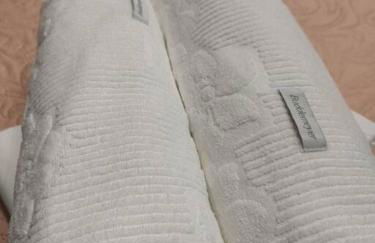 Sobrado com piscina, banheira e garagem coberta. - Foto 40