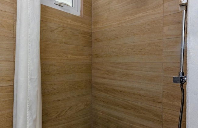 3BR Home w Pool in Downtown 5min Walk 2 Beach - Foto 13