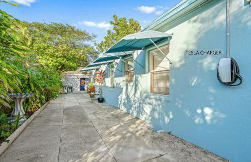 Beach Glam Abode - King Bed, BBQ, Beach Gear - Foto 25