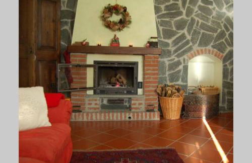 Casa intera tra le colline e le vigne del Dolcetto - Foto 38