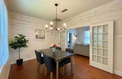 Historic & Chic Beaumont Getaway - Photo 6