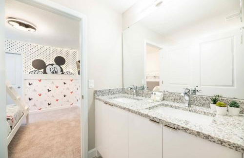 7992 Charming 5BD Disney Home - Foto 14