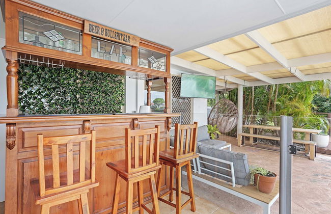 Waterfront Canal Escape in Burleigh - Photo 14