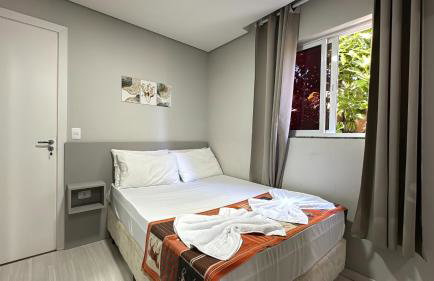 4- Studio para casal. Ótima Localização - Foto 3