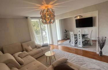 Magnifique appartement suréquipé-balcon-vu-parking - Foto 1