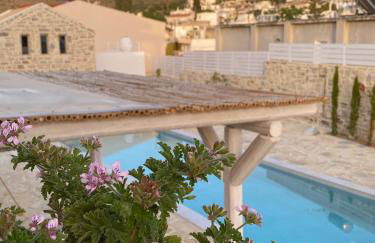 LAINI LUXURY SUITES - Photo 72