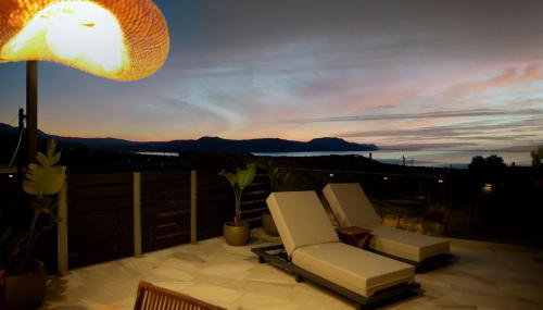 Elegant Roof Deck House with Jacuzzi - Foto 3