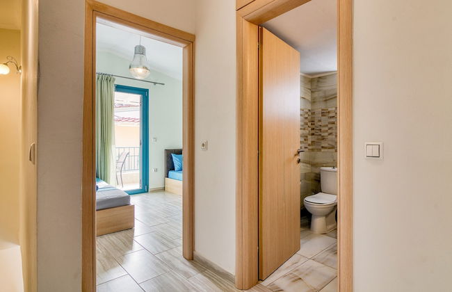 Villa Sirokos Lefkada With Pool - Photo 25