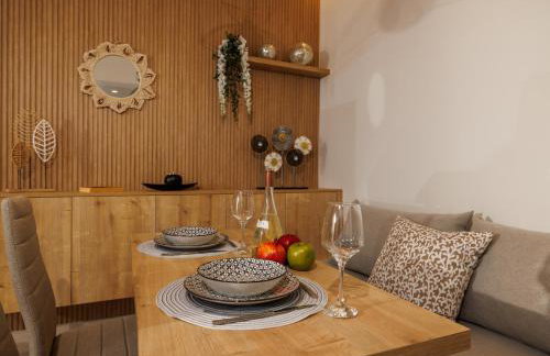 Hersonissos Beach Front Suites - Photo 28