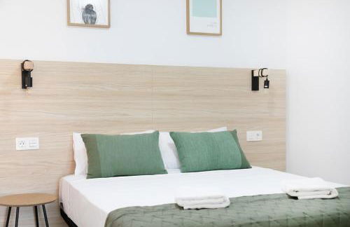 Modern and Stylish Apartment 1: Terrace and Pool - Foto 10