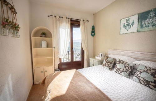 Eagles Nest - Massive townhouse with Pool with outstanding views - Photo 33