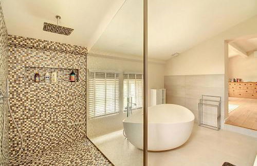 Superbe Mas Provençal rénové avec piscine, billard et climatisation à Paradou - Foto 58