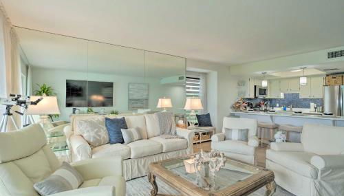 Stuart Condo at Beachfront Resort with Ocean Views - Photo 4