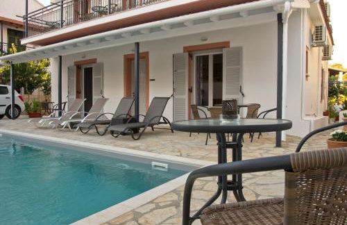 Nicola's Apartments - Photo 15