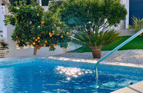 VALENTINA villa de lujo con piscina - Foto 54