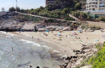 Apartmento en Primera línea de Mar, vistas al Mar y Piscina - Foto 44