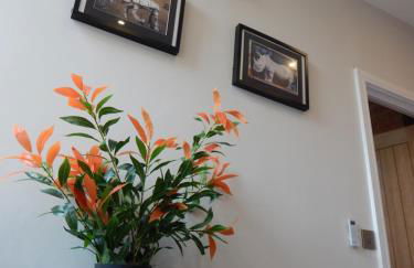 DJH Homes - Luxurious and chic 3BR Grade II Industrial House with log burner and electric blinds - JQ, Birmingham City - Foto 29