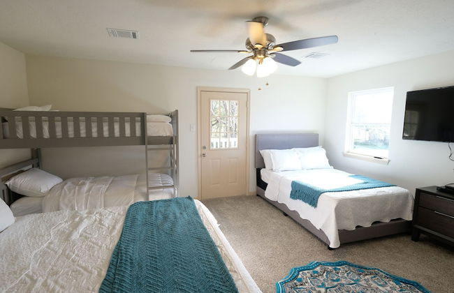 6Bdrm 4Bath 12Beds - Vacation Pool House - Foto 9