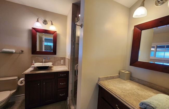 Near the beach and central located - Foto 13