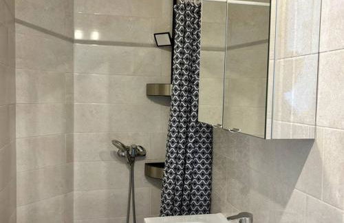 Appartement 4 Pers. en bord de mer avec parking privé et équipements complets - FR-1-529-41 - Foto 7