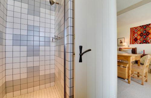 Cora Home with Mountain Views - Fishing On-Site! - Photo 37