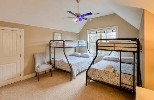 Waterfront Sherrills Ford Home with Pool and Boat Dock - Foto 19