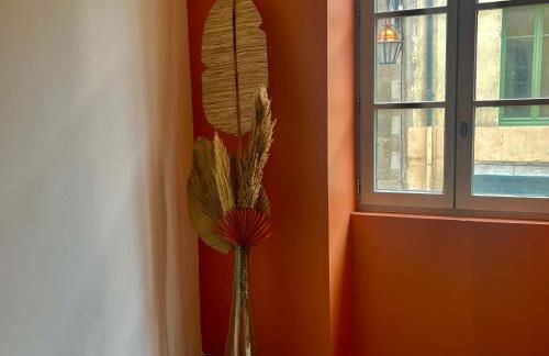 Rooftop N°38 - Rooms et Studios - Vue Cité Médiévale - Foto 29