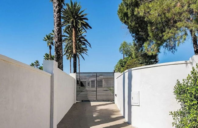 Monarch Modern - Photo 52