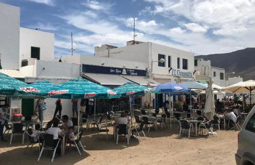 Casita San Juan, near Famara Beach, Surf, Kite, Hike - Photo 25