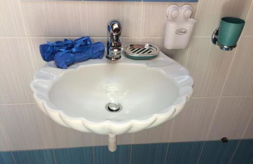 Blue Horizon Apt - Big Terrace Overlooking the Sea - Foto 39