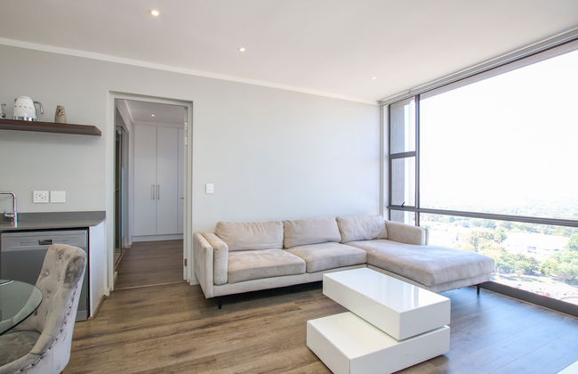 Sandton Smart Apartment Eleven - Photo 23
