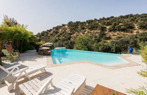 Casa con vistas increíbles, piscina Infinity y jardín con rincones preciosos - Foto 7