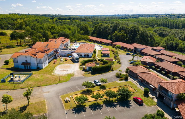 8-guests Holiday Home in Cassen - Photo 31