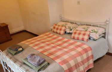 Cosy couples bolthole heart of Brecon Beacons - Photo 30