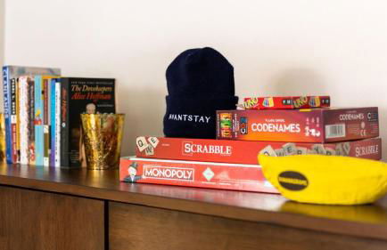 Sweet Pine Deck + Hot Tub, Cozy Modern Interior Close to Ski Resort! - Foto 25