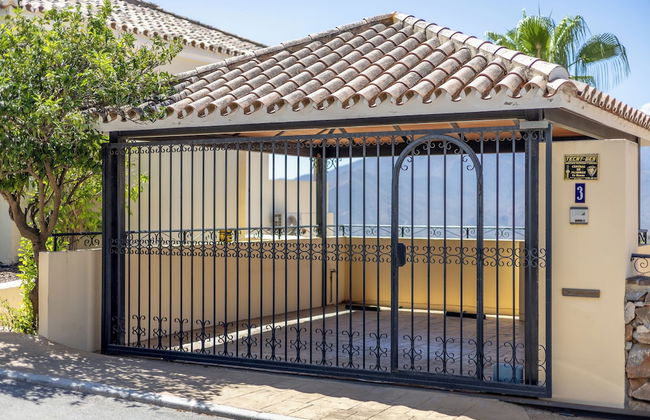 Stunning Golf Villa With Pool and Stunning Views - Foto 21