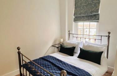 The Linen Loft - 2 Bed Apartment - Central Town Location - Area of Outstanding Natural Beauty - Foto 7