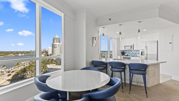 Luxury apt with Bay View at Miami Beach - Foto 4, Servicio de comidas en la habitación