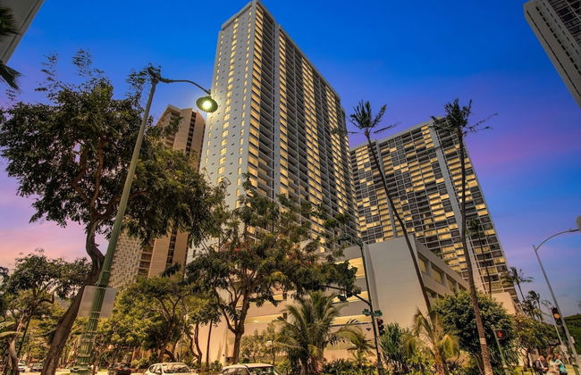 High Rise Ocean View Waikiki Condo, FREE Parking & Wi-Fi by Koko Resort Vacation Rentals - Foto 28