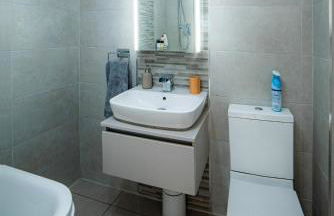 Family & Contractors 3 BR Bungalow Cot Garden Netflix Coffee Station - Foto 7